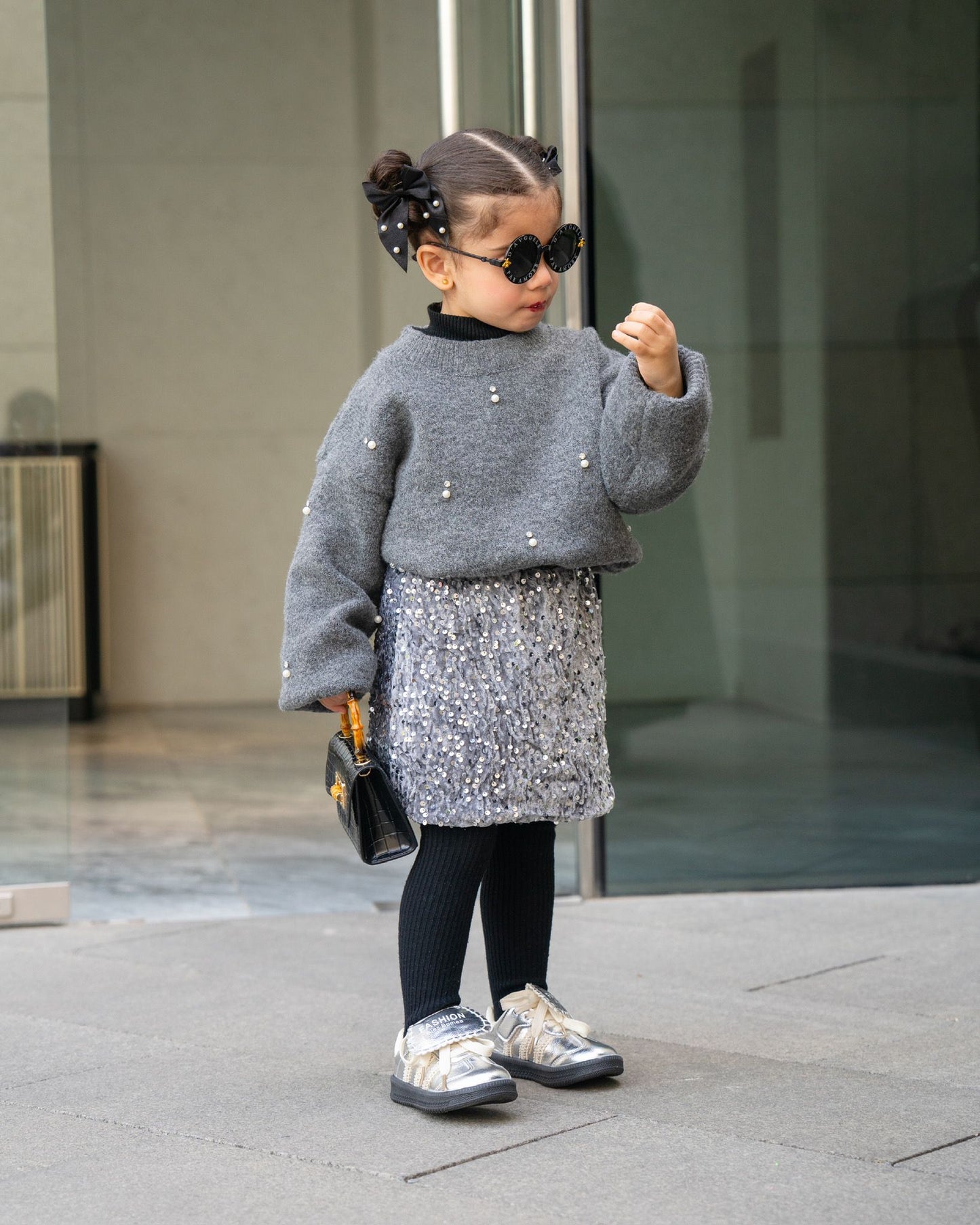 Elegant Sequins Short Skirt Suit