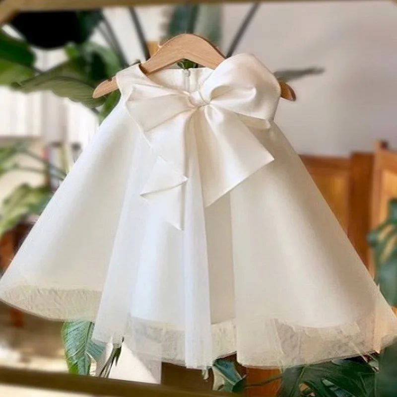 Sleeveless Dresses with bow