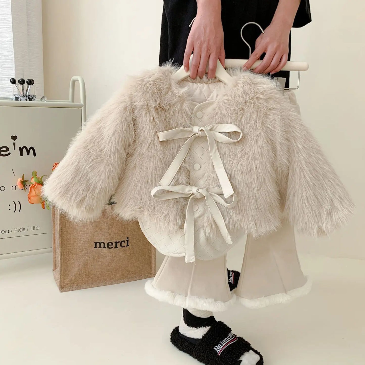 Girls' 2023 Winter Suit with Plush and Thickened Girls' Coat Baby Top and Two-piece Clothing Set Kids Boutique Clothes New